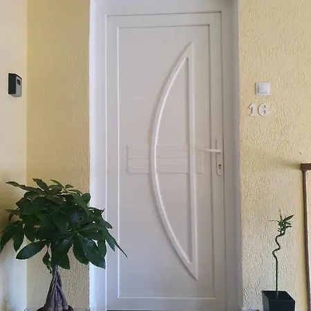 Daire Szofia Wellness Kanije